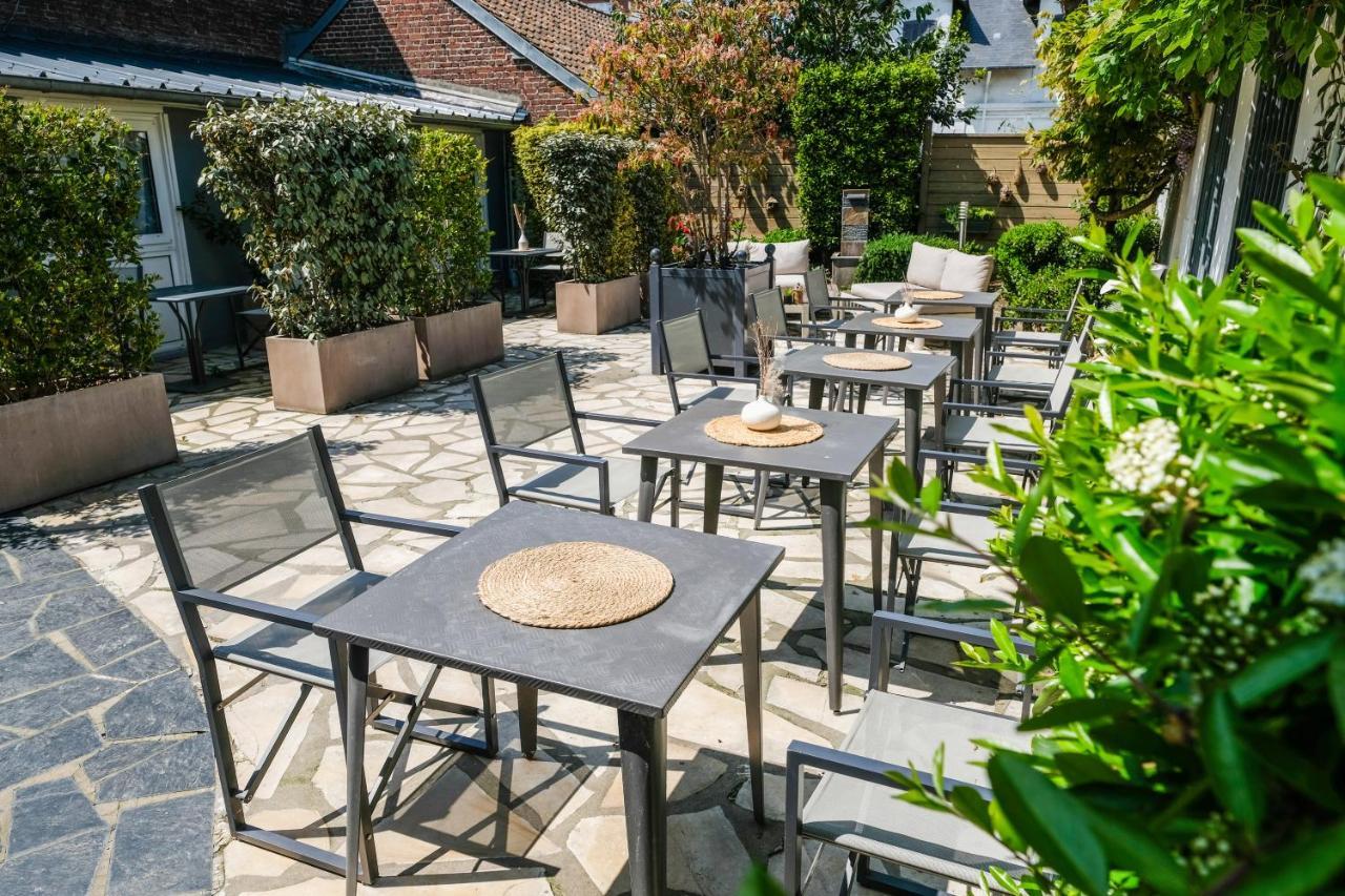 Hotel Le Patio - Deauville Exterior photo
